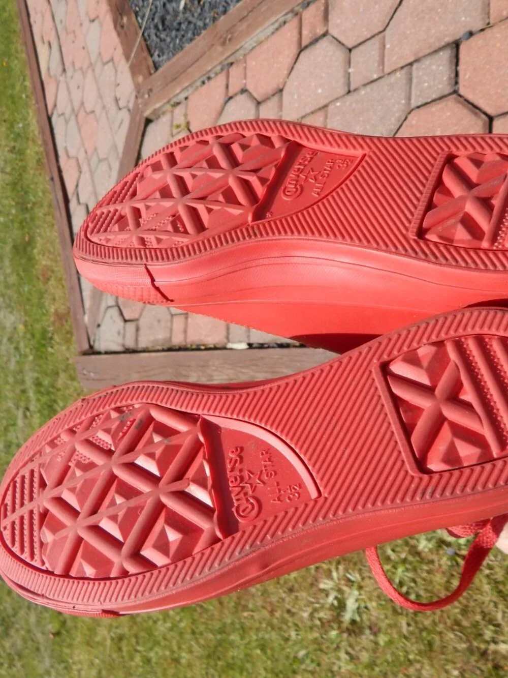 Converse Red Vinyl Like Sneakers Kids Youth Size 3.5